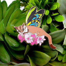 Load image into Gallery viewer, Sugar glider enamel pin