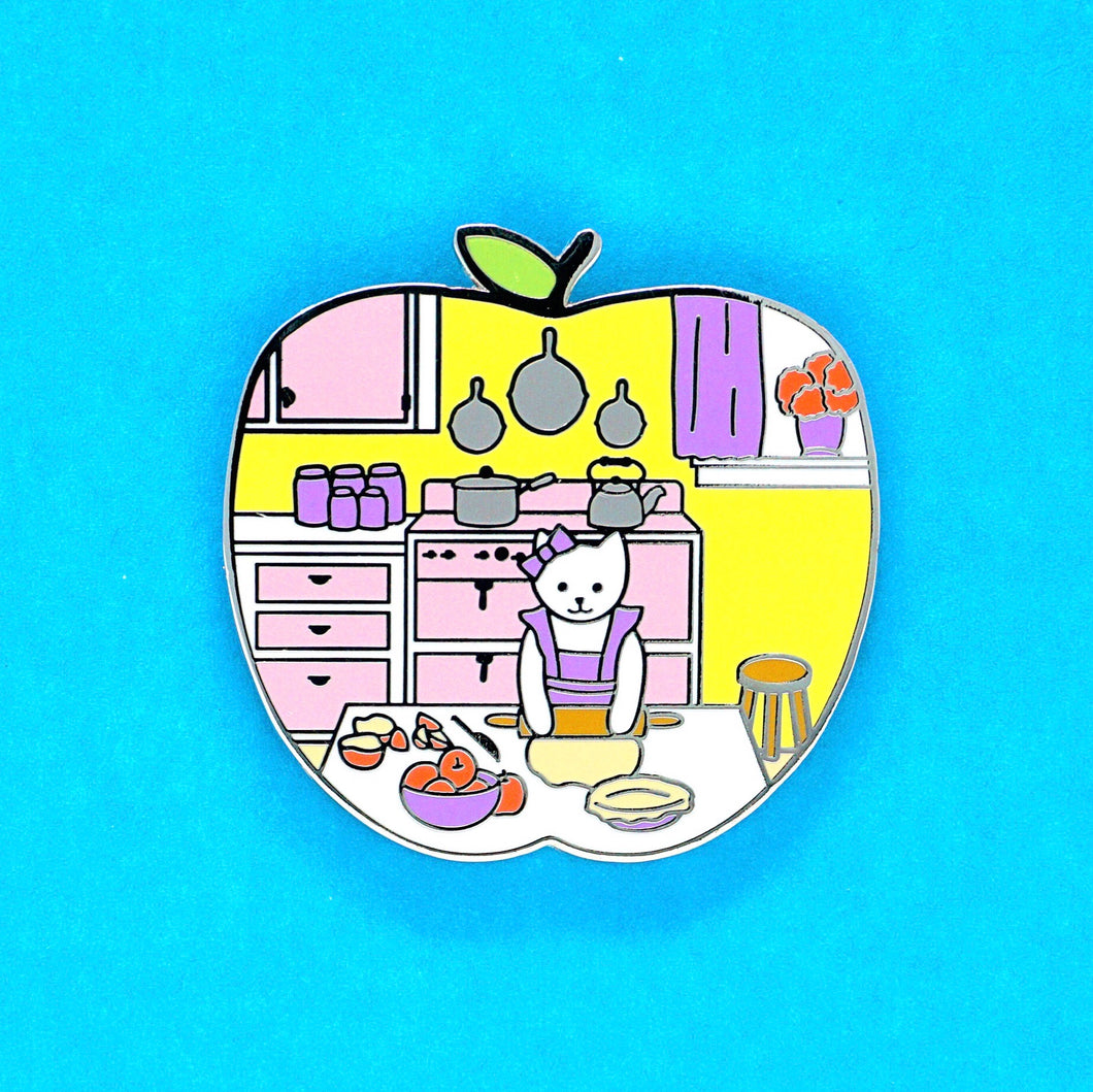 Pie baker cat enamel pin